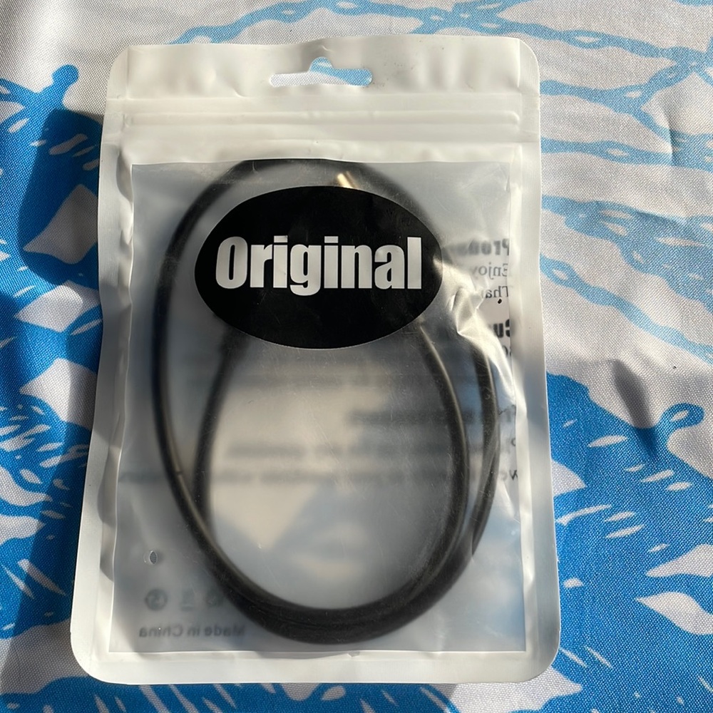 USB to HDMI cable adapter  20.5”l .5M Connect computer to HDMI monitor
